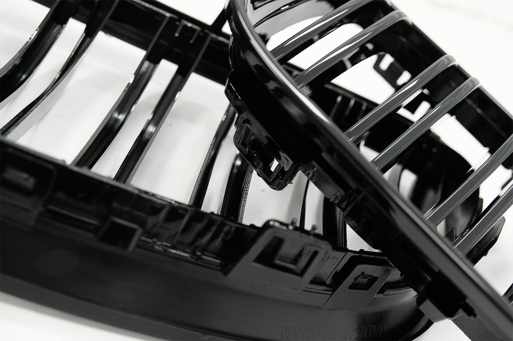 Front bumper with grilles suitable for BMW 3 Series E92 E93 (2006-2009)