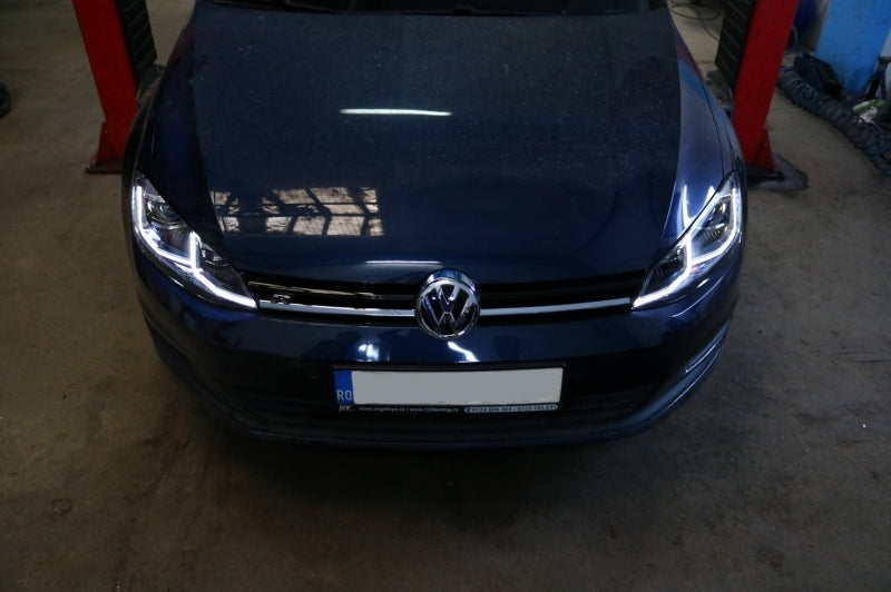 Paraurti anteriore con fari LED Luci di svolta dinamiche adatte per VW Golf VII