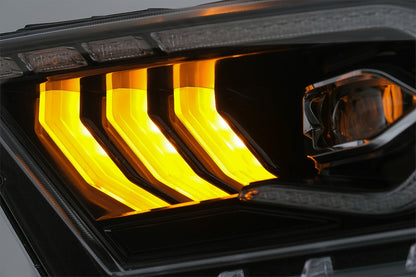 Fari Full LED adatti per Ford Mustang V (2010-2014) con luce di svolta