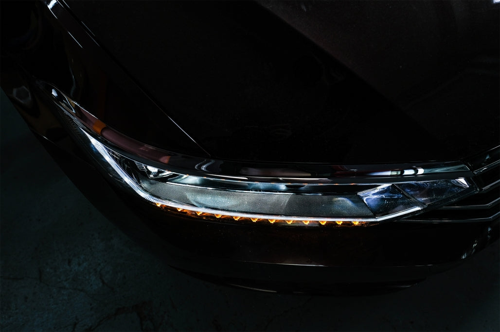 Fari anteriori Full LED adatti per VW Passat B8 3G (2014-2019) LED Matrix Look