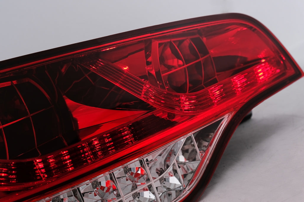 Fanali posteriori Full LED adatti per Audi Q7 4L (2006-2009) Rosso Trasparente