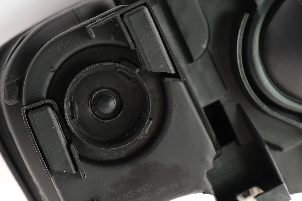 Fari anteriori LED DRL DAYLIGHT adatto per Audi A4 B7 (11.2004-03.2008) Nero