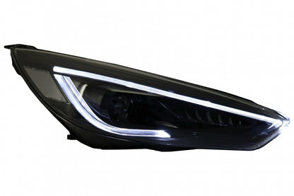 Fari LED DRL adatti per Ford Focus III Mk3 (2015-2017) Design Bi-Xenon