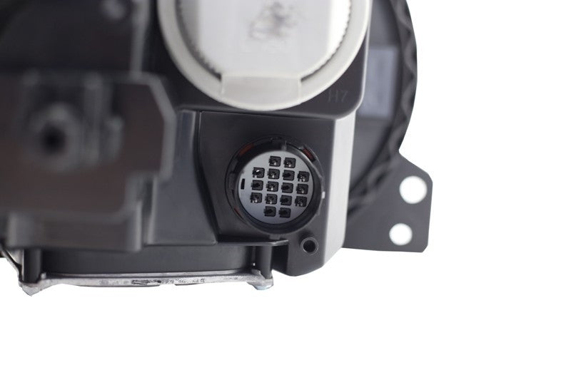 Headlights suitable for Land Range Rover Vogue L322 (2002-2009) Conversion to Facelift 
