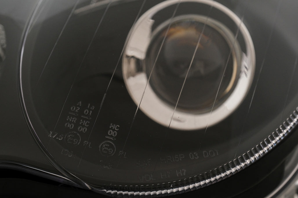 😎Headlights suitable for Mercedes C-Class W203😎