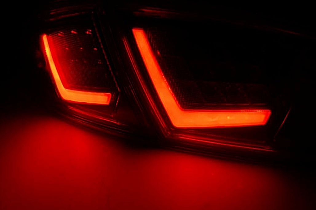 💥Fanali posteriori a barra LED adatti per Seat Leon 1P1 Facelift 09-12 Rosso💥