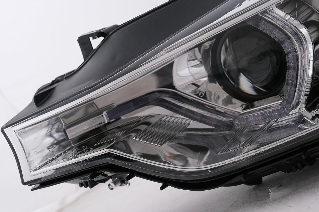 LED DRL Angel Eyes Headlights suitable for BMW 3 Series F30 F31 LCI Sedan Touring (2015 