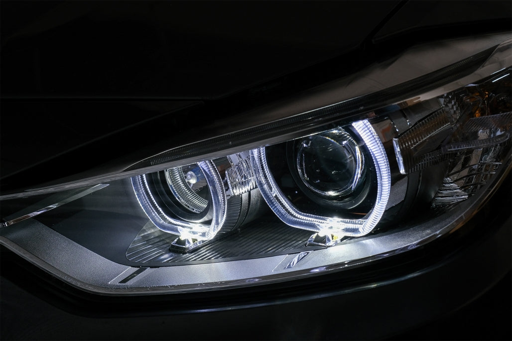 Fari a LED DRL Angel Eyes con proiettore adatto per BMW Serie 3 F30 F31