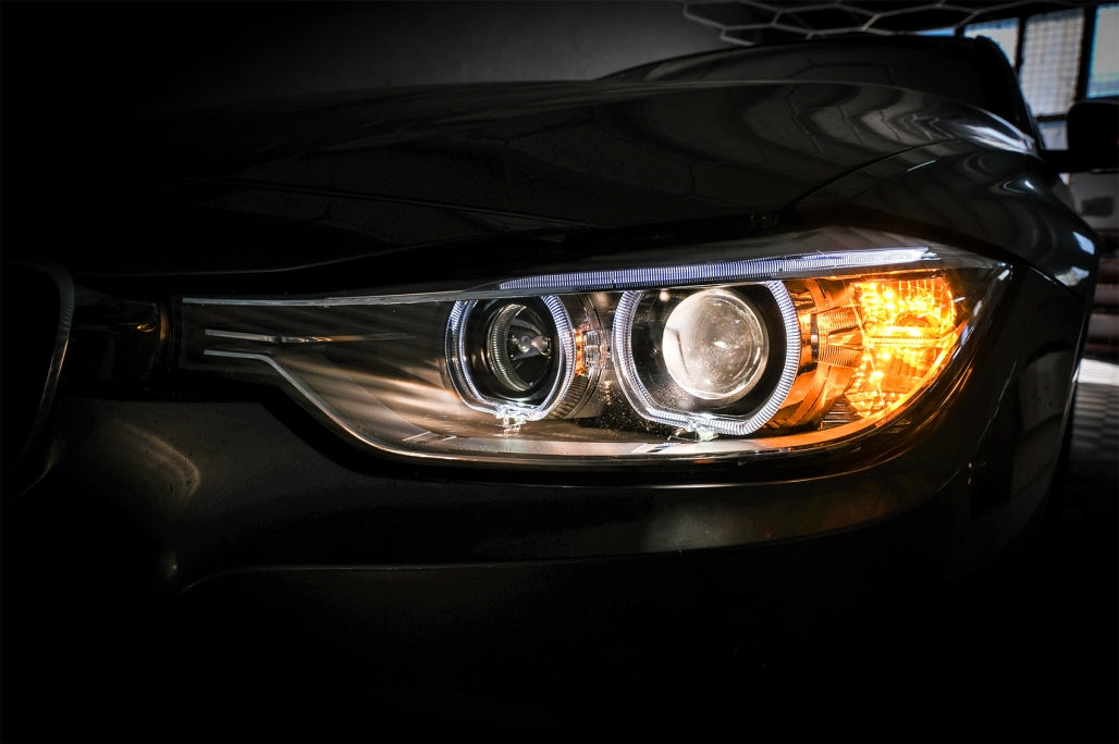 Fari a LED DRL Angel Eyes con proiettore adatto per BMW Serie 3 F30 F31