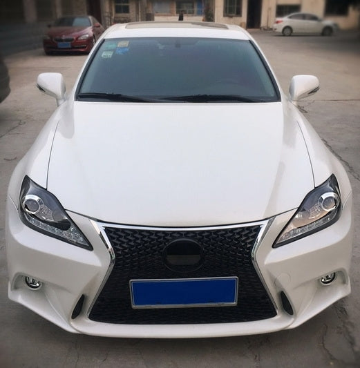 Fari anteriori DRL Indicatori di direzione adatti per LEXUS IS XE20 (2006-2013)