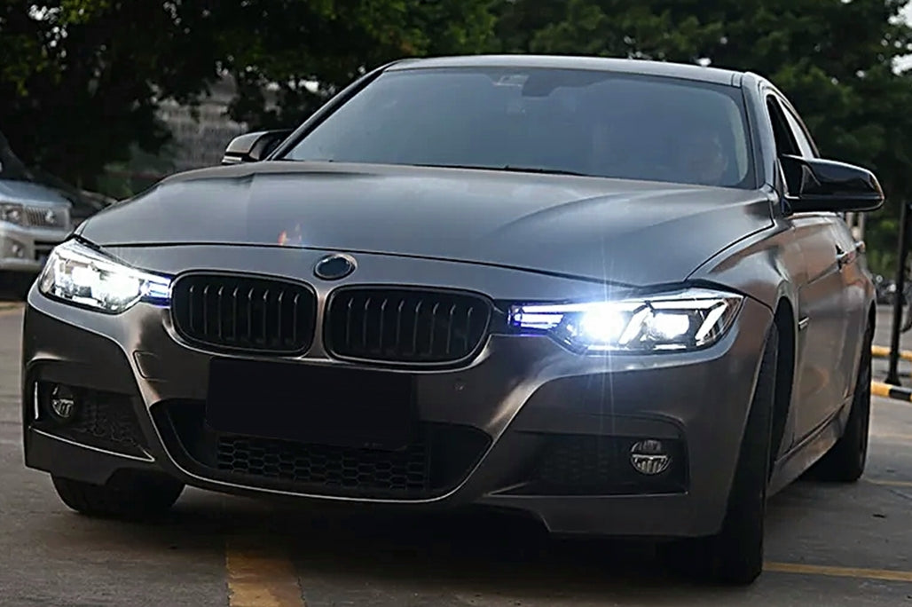 Fari a LED adatti per BMW Serie 3 F30 F31 Berlina Touring 2011-2015 design G20