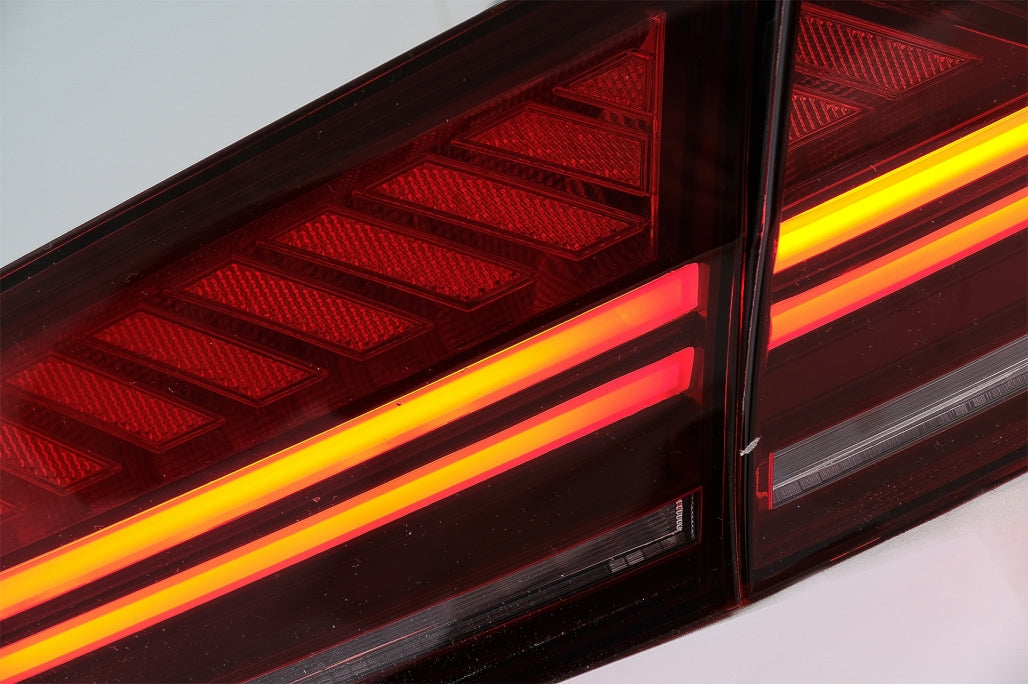 Luce LED Barra Fanali Posteriori adatti per Audi A7 4G (2010-2014) Facelift Design Cherry Red Smoke