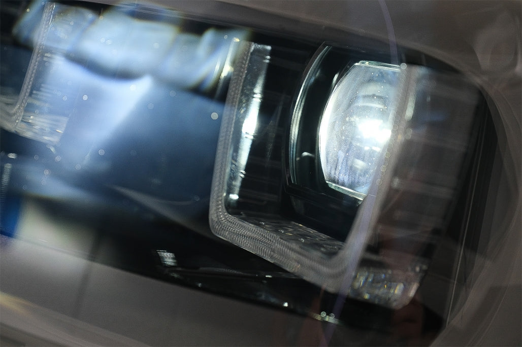 Fari Osram LEDriving Full LED adatti per BMW Serie 1 F20 F21 (06.2011-03.2015)