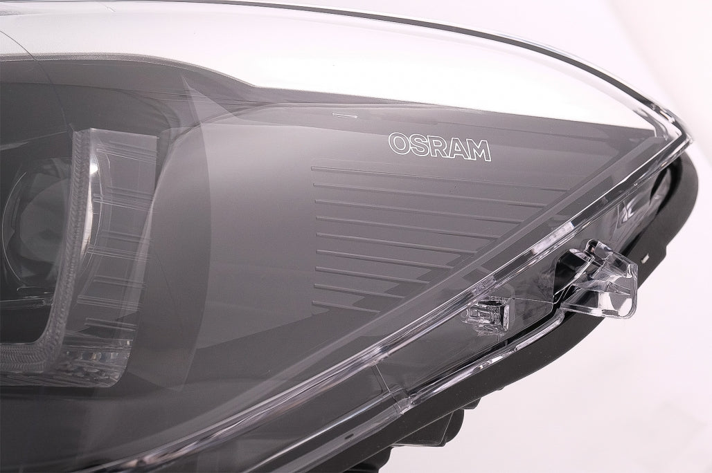 Osram LEDriving Full LED Fari adatti per BMW Serie 1 F20 F21 (06.2011-03.2015)