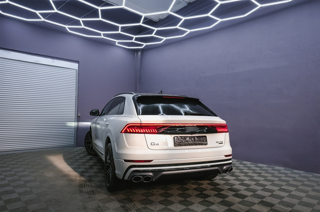 Spoiler posteriore Mantovana Diffusore Doppia Uscita adatto per Audi Q8 (2018-)