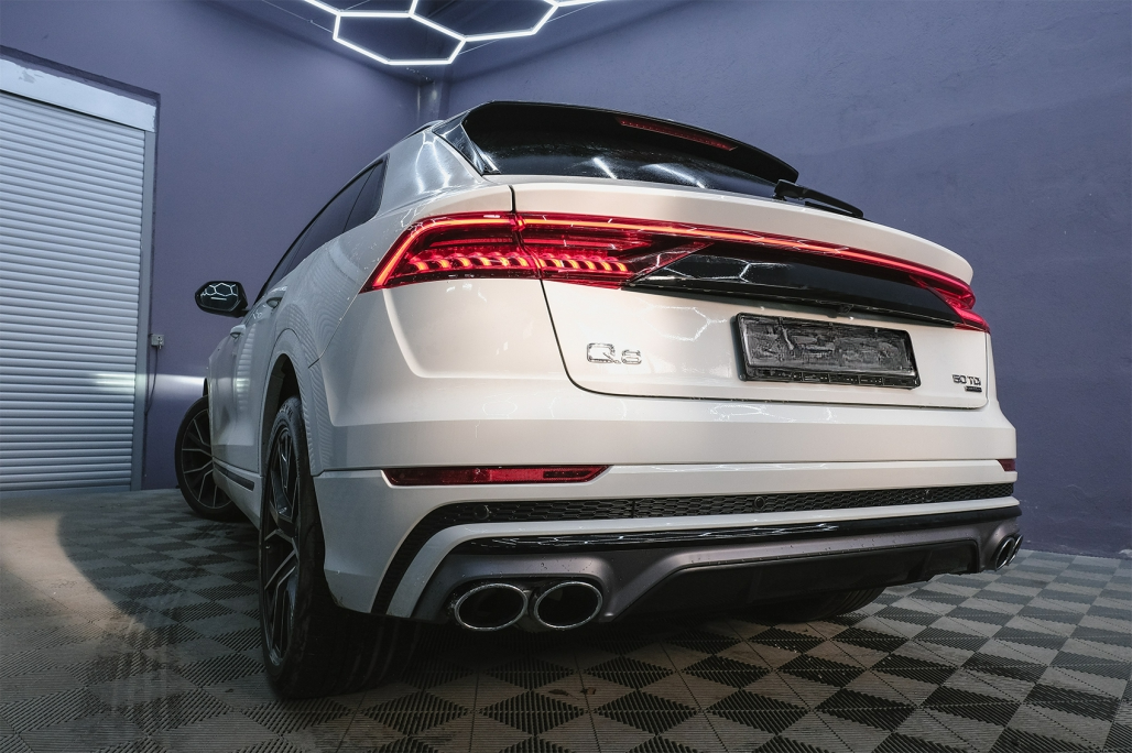 Spoiler posteriore Mantovana Diffusore Doppia Uscita adatto per Audi Q8 (2018-)