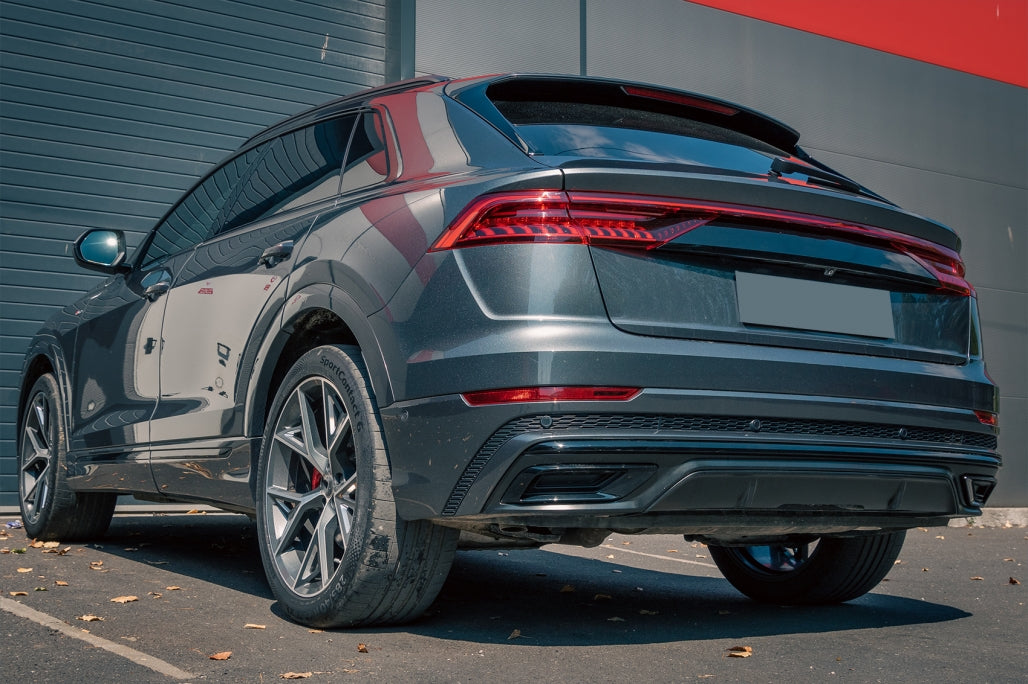 Spoiler posteriore Mantovana Diffusore Doppia Uscita adatto per Audi Q8 (2018-)