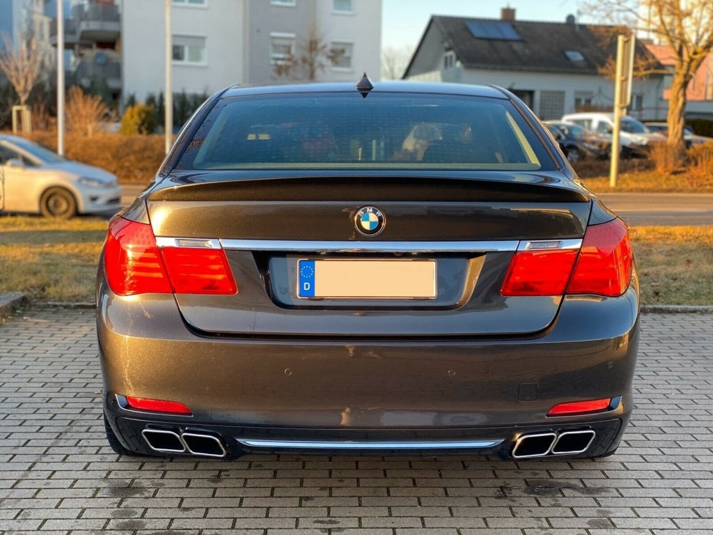 Rear diffuser with tailpipes suitable for BMW F01 (2008 onwards) 7 Series 760 