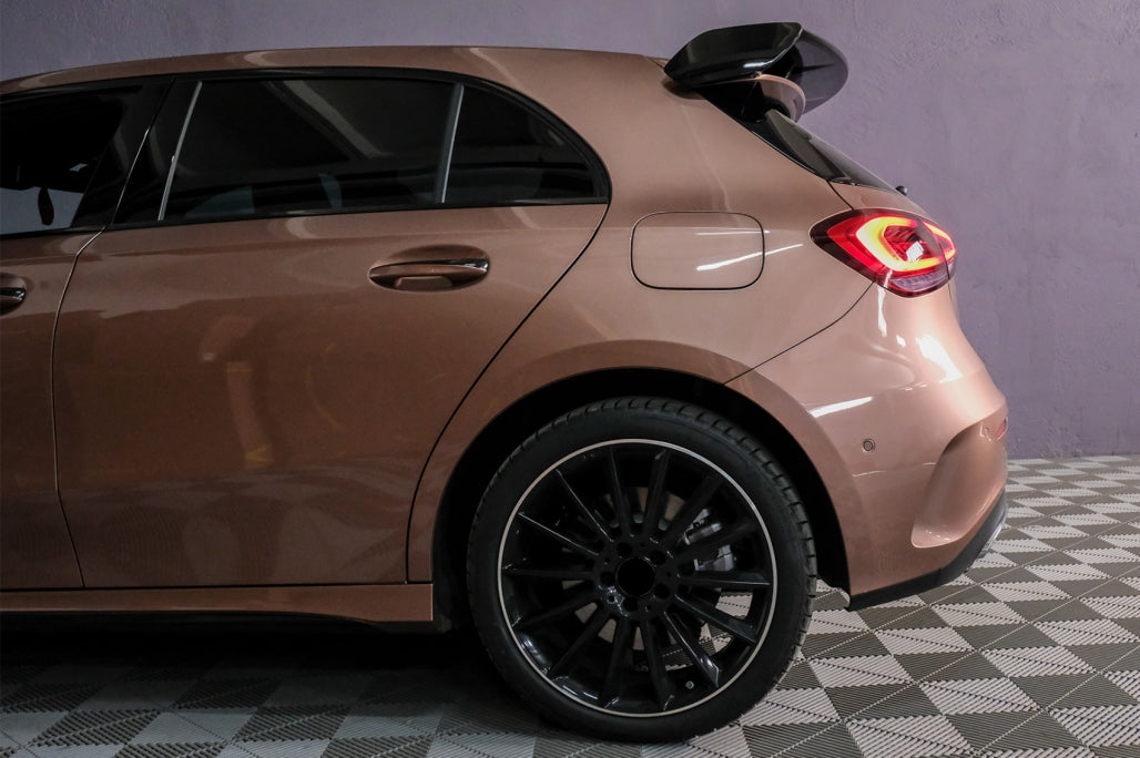 🔥Spoiler adatto per Mercedes Classe A W177 Hatchback SE 18 A45 Design Piano Black🔥