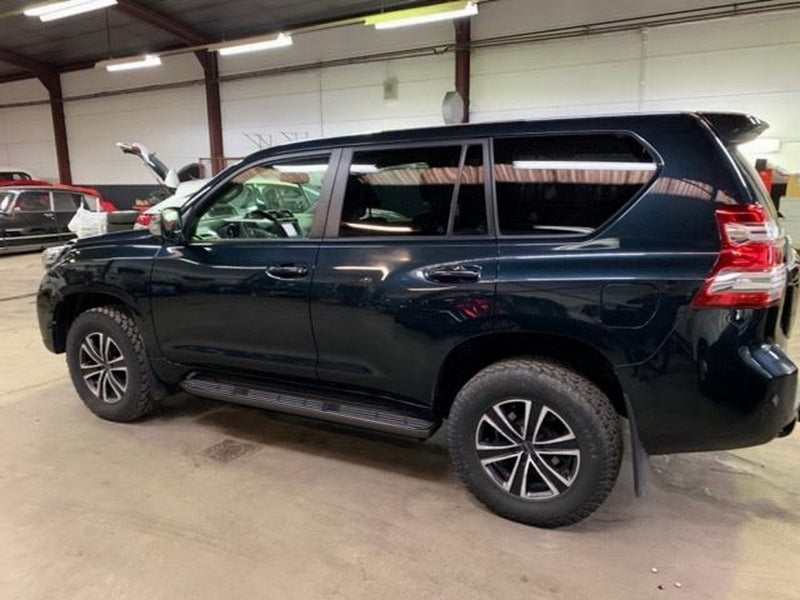 Pedane adatte per Toyota Land Cruiser Prado FJ150 (dal 2010 in poi)