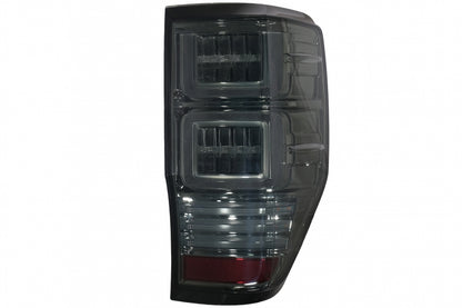 Fanali posteriori a LED adatti per Ford Ranger (2012-2018) con Indicatori di direzione dinamici sequenziali fumé