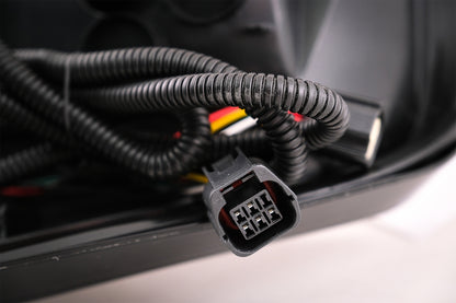 Fanali posteriori a LED adatti per Ford Ranger (2012-2018) con Indicatori di direzione dinamici sequenziali fumé