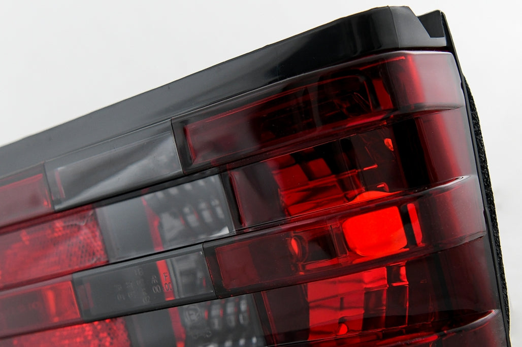 🔥Rear light suitable for Mercedes W201 190 (1982-1993) Smoke Red🔥