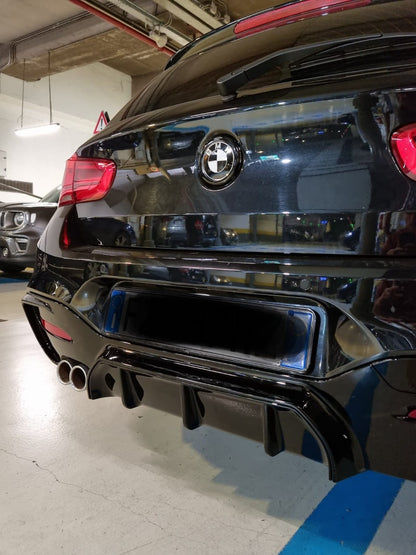 Diffusore posteriore doppio tubo adatto per BMW Serie 1 F20 M-Sport LCI 2015