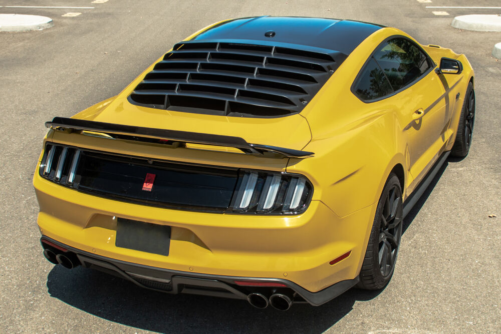 ART.3251 Spoiler posteriore   Nero lucido FORD MUSTANG 15-23