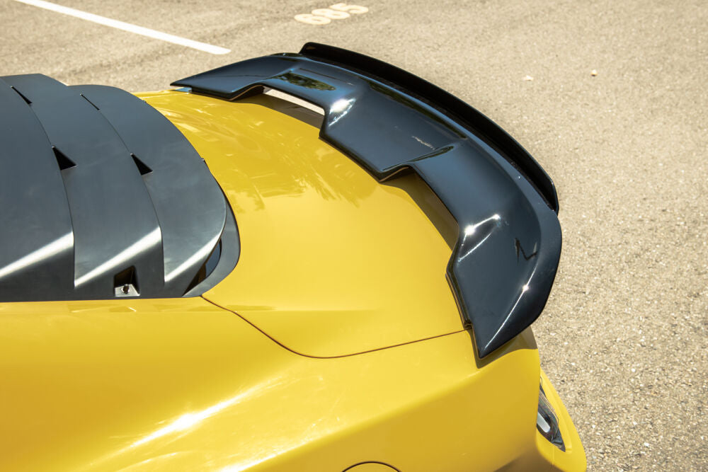 ART.3251 Spoiler posteriore   Nero lucido FORD MUSTANG 15-23