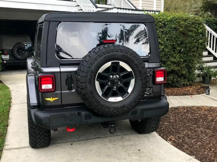 ART.3137 Paraurti posteriore in alluminio+LED JEEP WRANGLER18-23