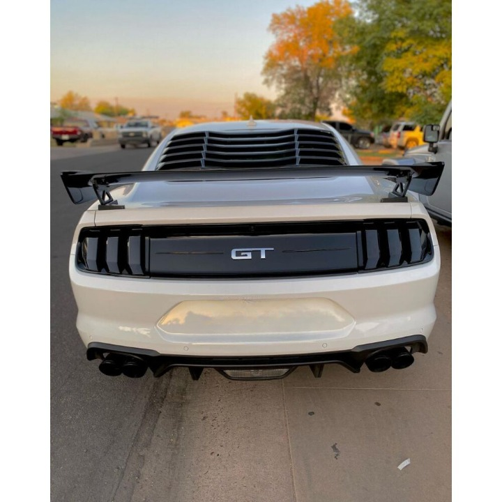 ART.3261 Grande Spoiler posteriore GT500  Nero lucido FORD MUSTANG 15-23