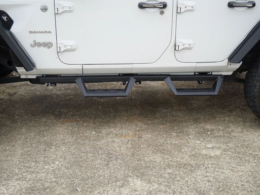 ART.3194   Pedane laterali in acciaio JEEP  WRANGLER 18-24