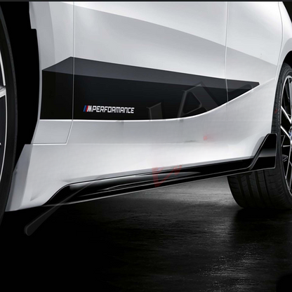 MINIGONNE LATERALI TIPO M PACK NERO LUCIDO ADATTO PER BMW SERIE 1 F40 2019-2022
