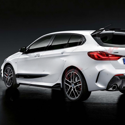 MINIGONNE LATERALI TIPO M PACK NERO LUCIDO ADATTO PER BMW SERIE 1 F40 2019-2022