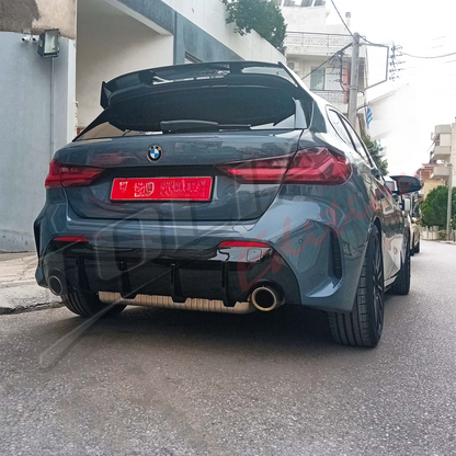 GLOSS BLACK REAR BUMPER SUITABLE FOR BMW 1 SERIES F40