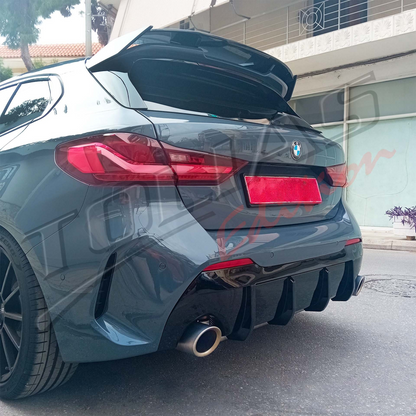 GLOSS BLACK REAR BUMPER SUITABLE FOR BMW 1 SERIES F40
