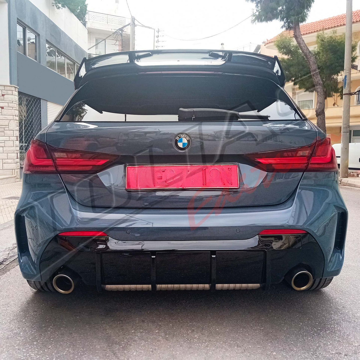 GLOSS BLACK REAR BUMPER SUITABLE FOR BMW 1 SERIES F40