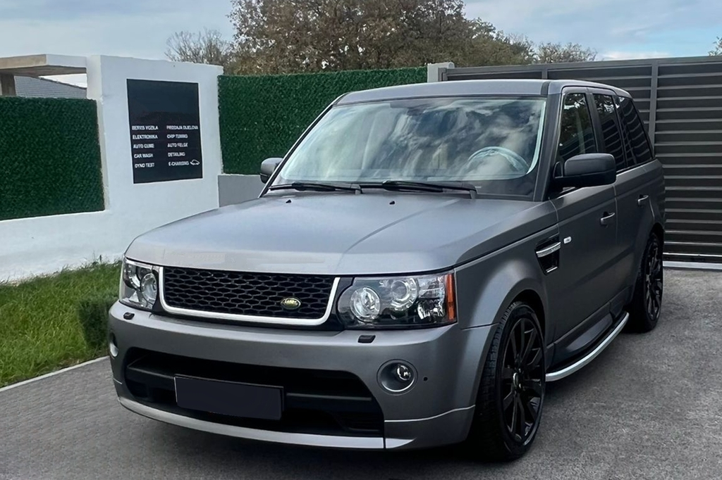 Front Grille for Range Rover Sport L320 (05-09) Autobiography Look Silver Black