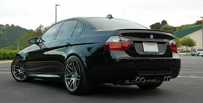 SPOILER BAGAGLIAIO SPORT STYLE NERO LUCIDO per BMW E90 05-11