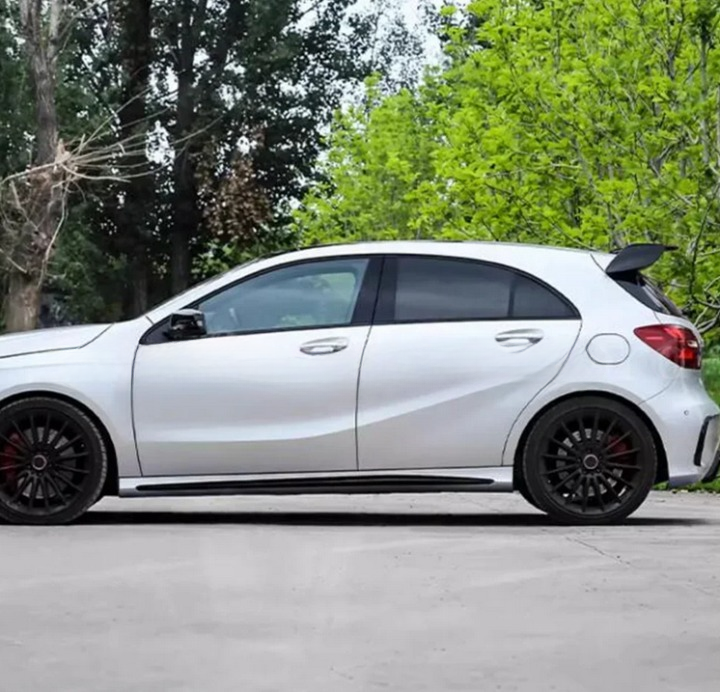 ART.4959 Cornici finestrini neri copertura adesiva Mercedes classe A W177