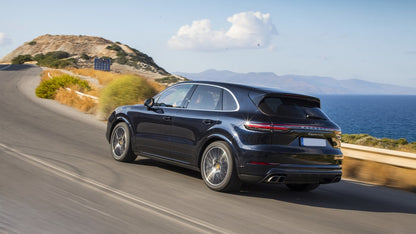 🔥KIT COMPLETO BODY KIT ADATTO PER PORSCHE CAYENNE 9YA(2018-IN POI) LOOK TURBO🔥