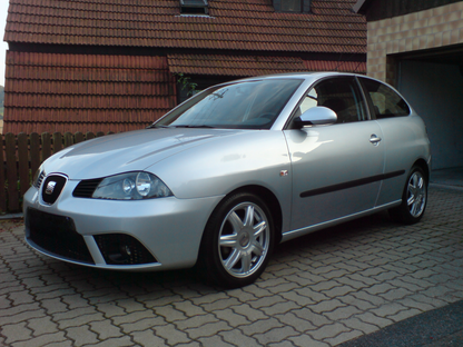 Headlight set for Seat Ibiza 6L Cordoba from 2002 - in black transparent glass H3 H7 