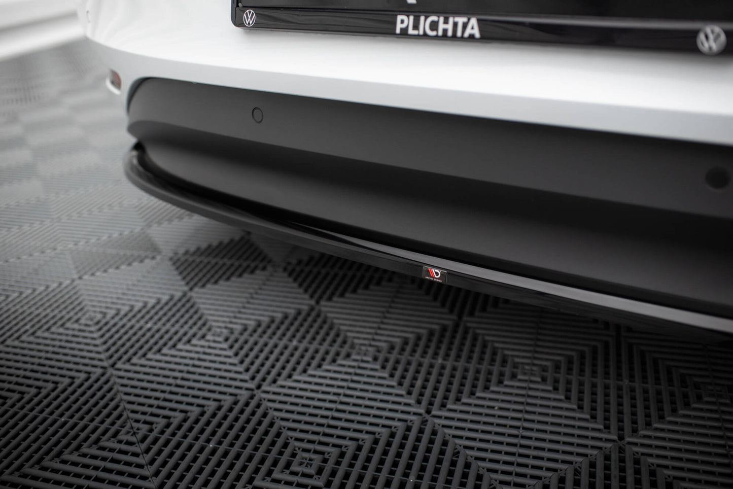 SPLITTER POSTERIORE CENTRALE adatto per VOLKSWAGEN ID.3 MK1 2019-2023