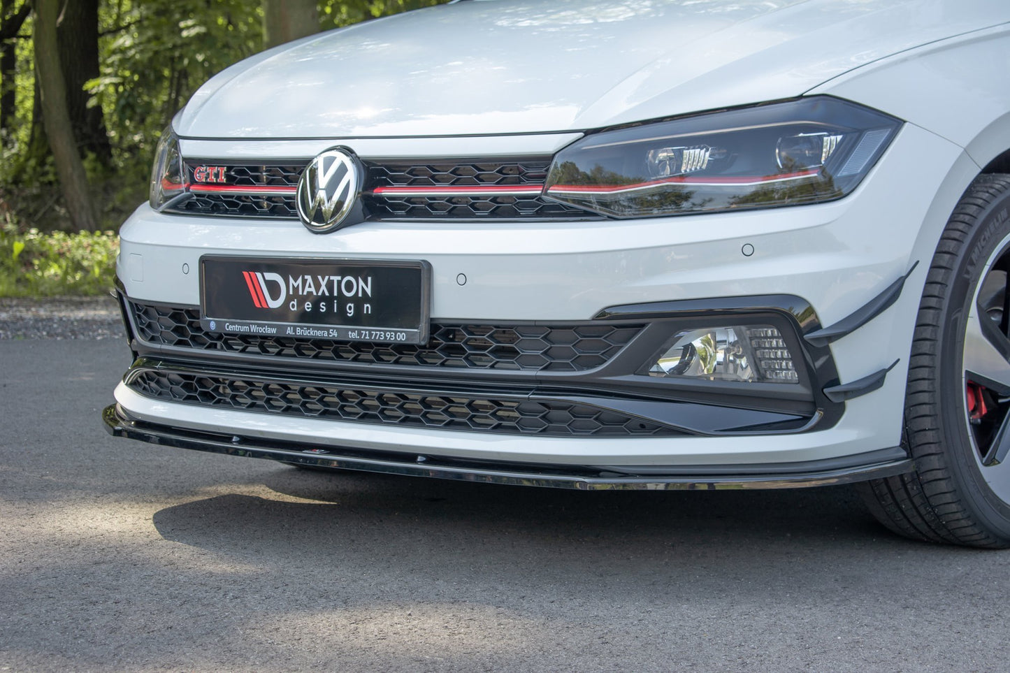 SPLITTER ANTERIORE V.1 ADATTO PER VW POLO MK6 GTI