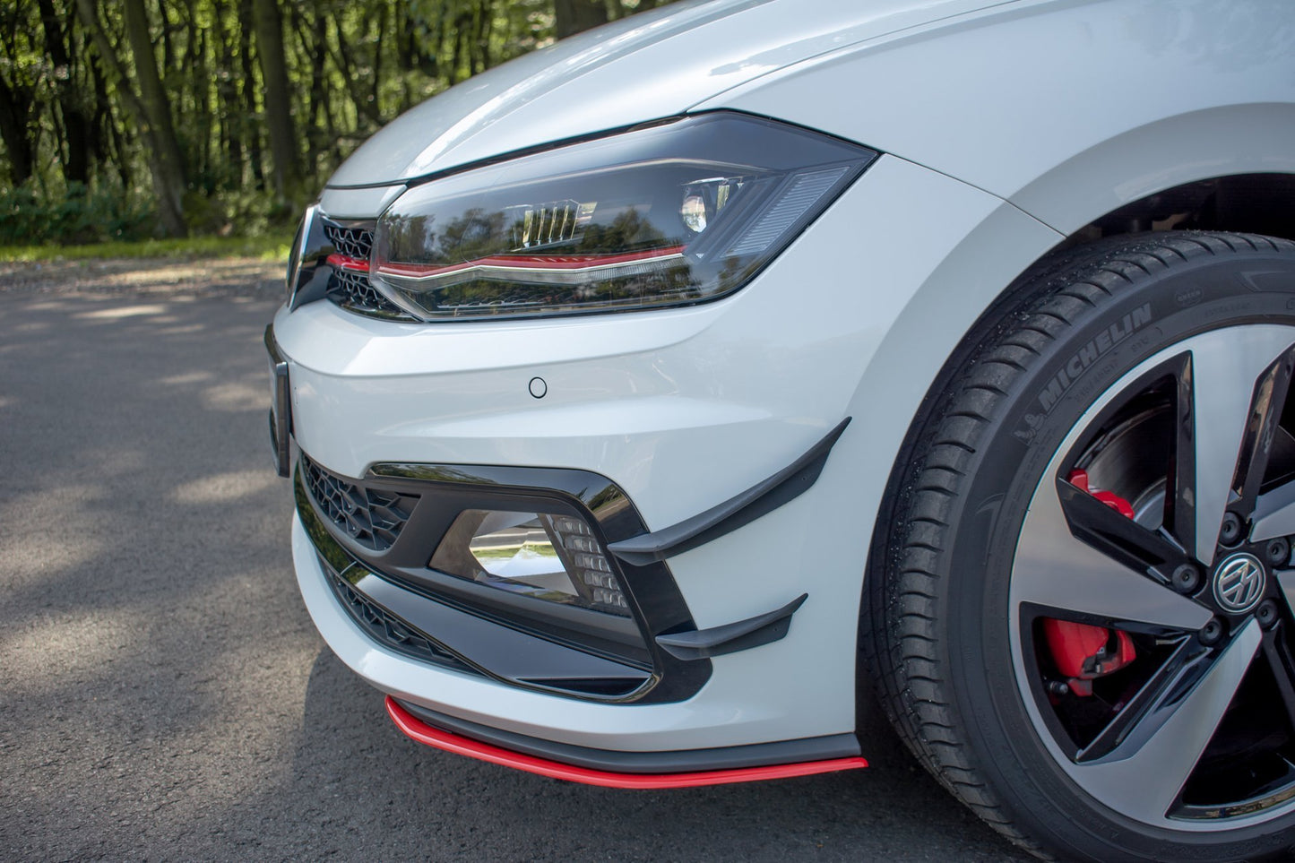 LAME PARAURTI ANTERIORE ADATTE  PER  VW POLO GTI MK 6