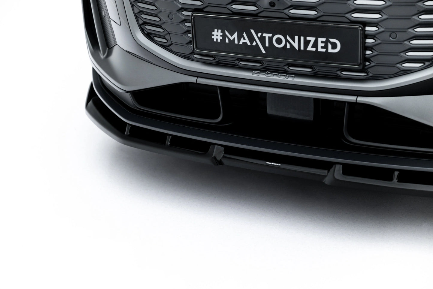 💫ART.8978 Splitter Anteriore per Audi Q6 e-tron Standard / S-Line / SB Mk1 💫
