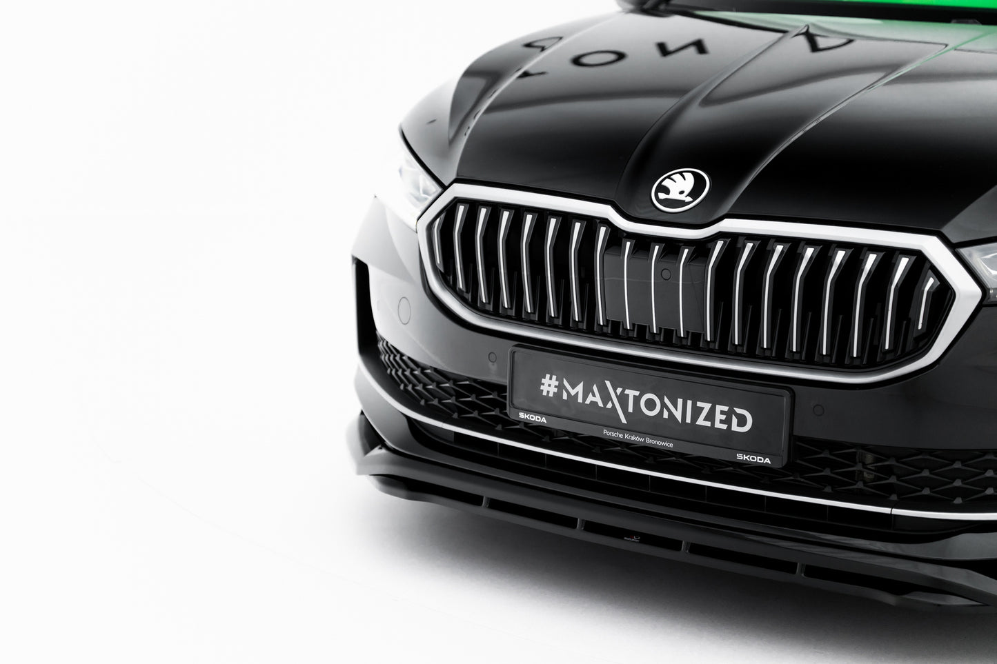 💫ART.9019 Splitter Anteriore V.1 per Skoda Superb Mk4 2024+💫