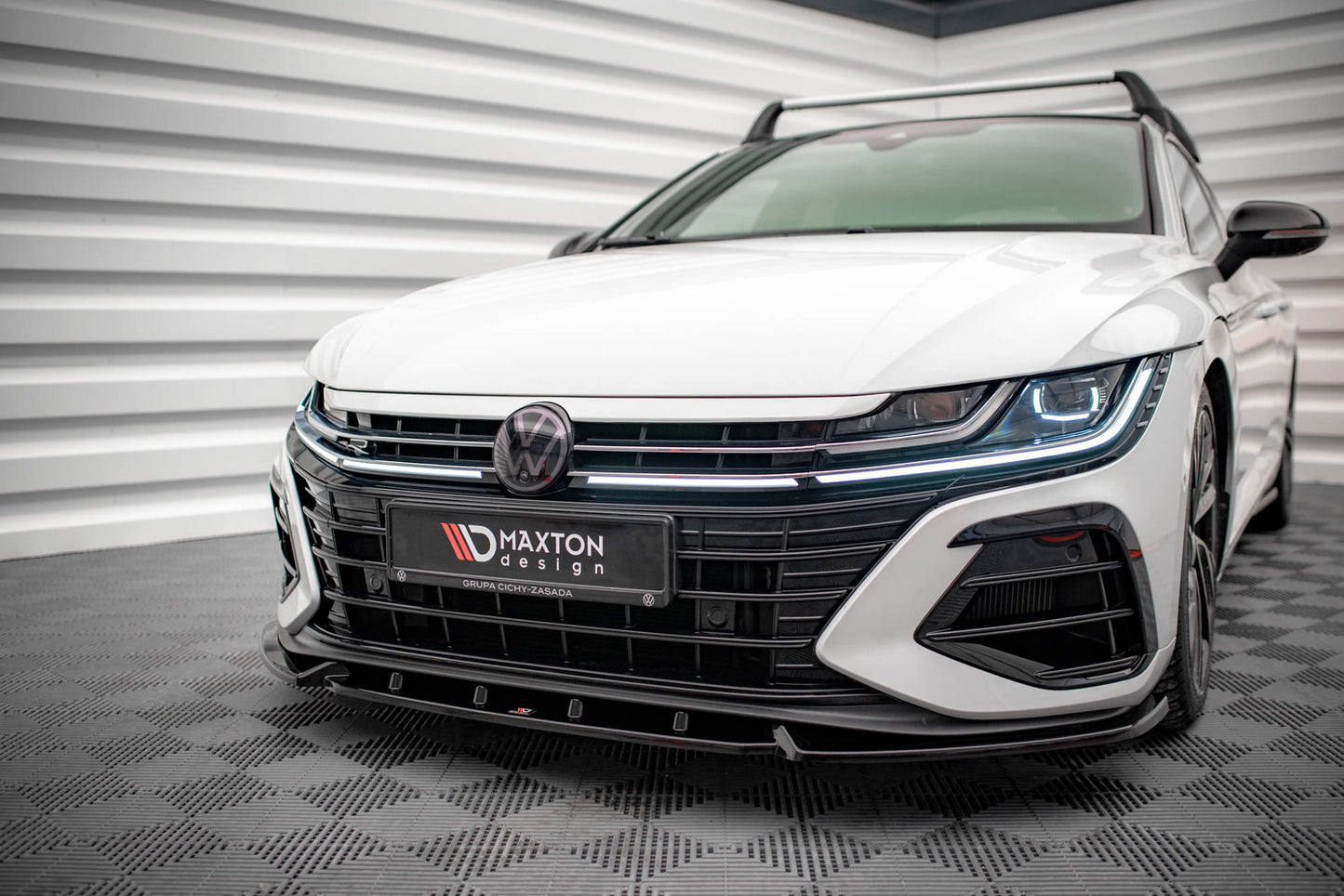 SPLITTER ANTERIORE adatto per V.2 VOLKSWAGEN ARTEON R 2020-
