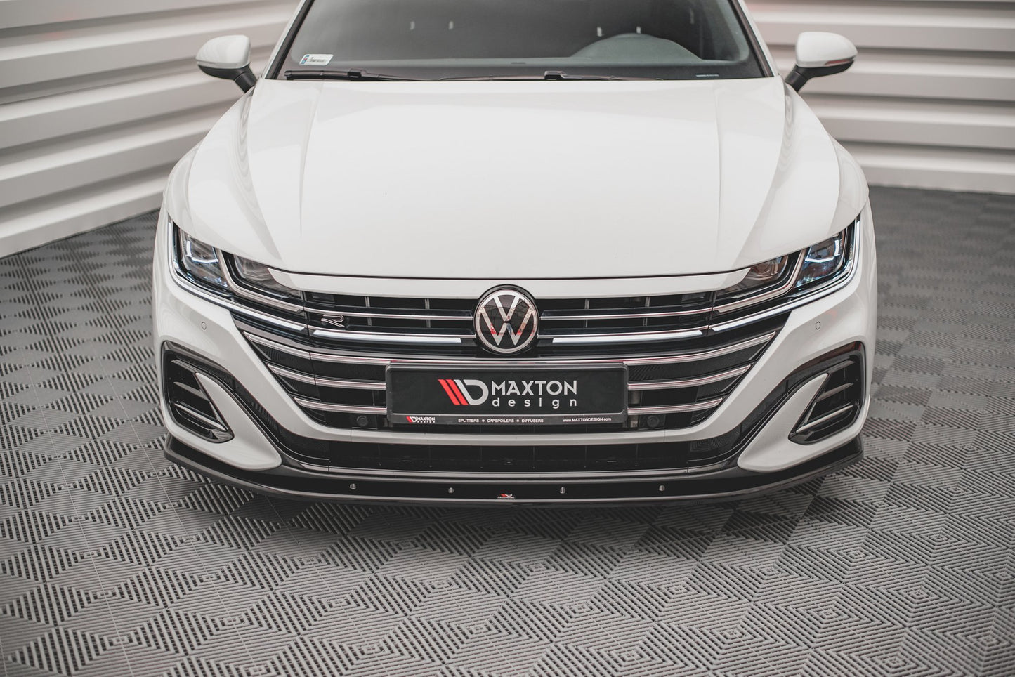 SPLITTER ANTERIORE V.2 ADATTO PER VOLKSWAGEN ARTEON R-LINE FACELIFT 2020-